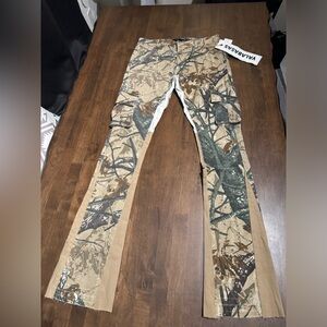 Valabasas "COMMANDER" SAVANNAH STACKED FLARE JEAN × 1